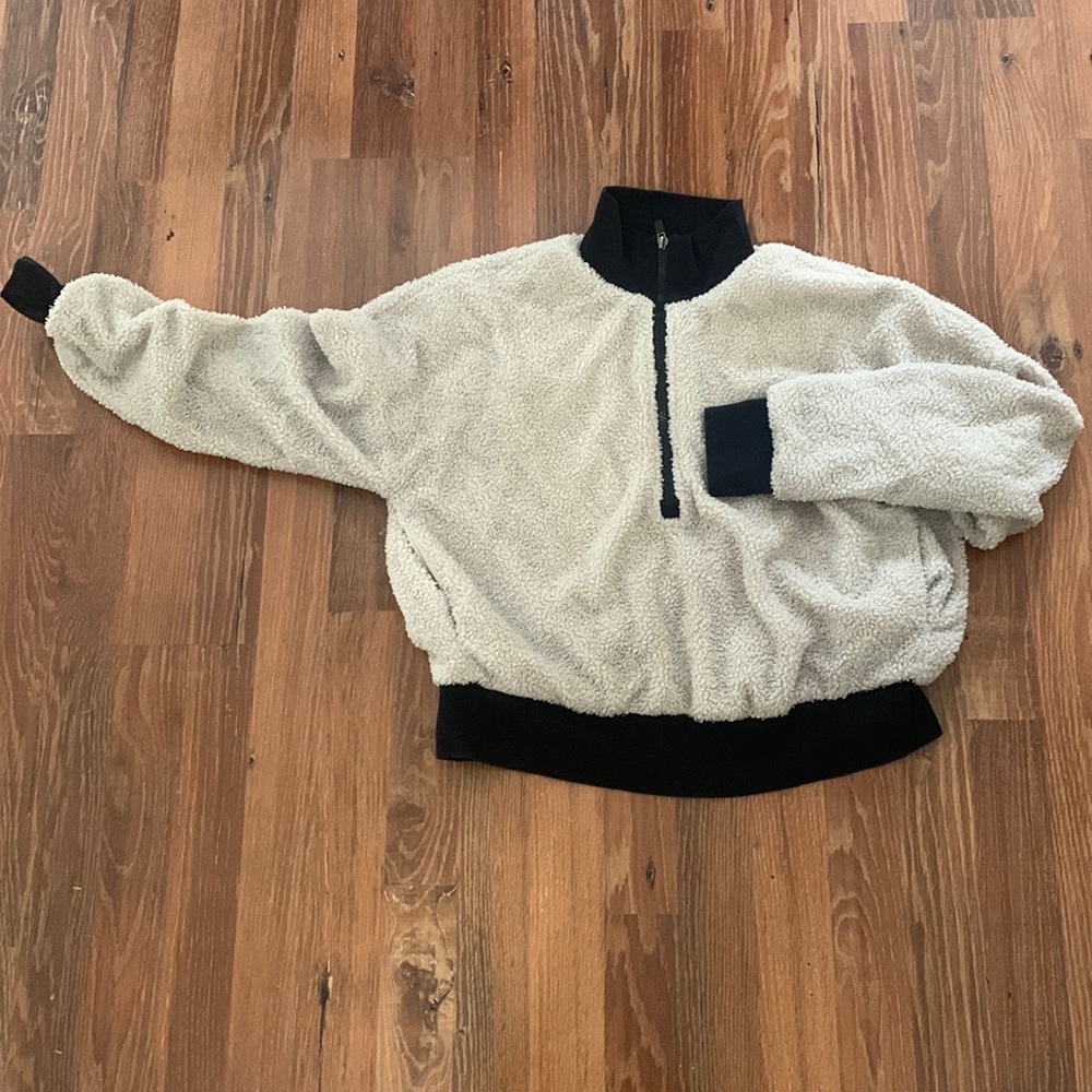 Fabletics Dream Polar Fleece Pullover